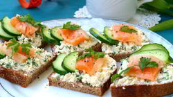 Рецепт Бутербродов с фетой и семгой