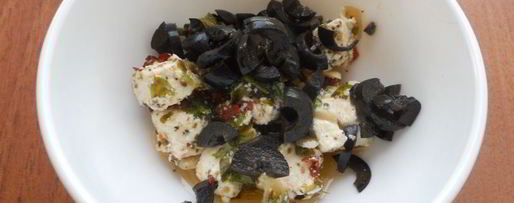 Шаг 1: бутербродов с фетой и сыровяленой колбасой