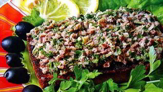 Рецепт Бутербродов с паштетом из анчоусов