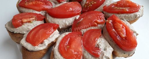 Шаг 2: бутербродов с паштетом из шпрот