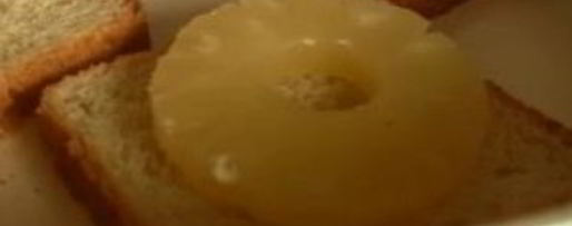 Шаг 2: бутербродов с сыром и ананасами