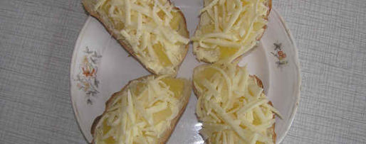 Шаг 9: бутербродов с сыром и дольками ананаса