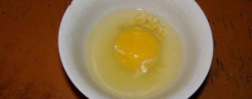 Шаг 5: бутербродов с яйцом, майонезом, чесноком и сыром