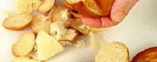 Шаг 1: бутербродов со шпротным паштетом