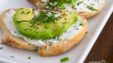 Рецепт Быстрых бутербродов с авокадо