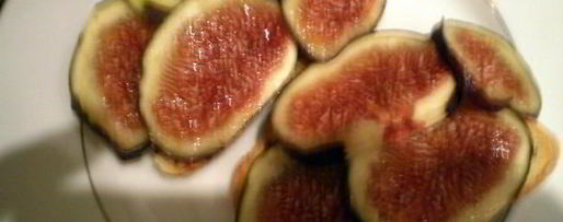 Шаг 3: горячего бутерброда с инжиром и сыром дорблю