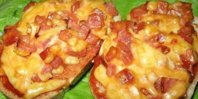 Рецепт простого горячего бутерброда с сыром