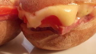 Рецепт Закусочного горячего бутерброда из картофеля