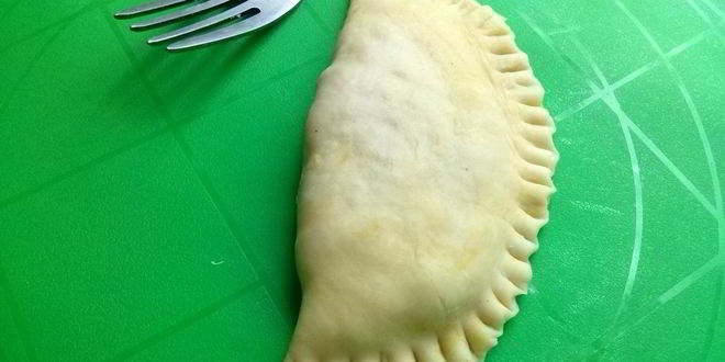 Рецепт бездрожжевого теста для чебуреков