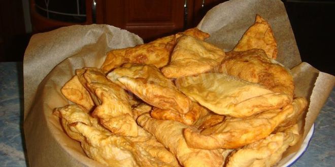 Рецепт чебуреков по-домашнему