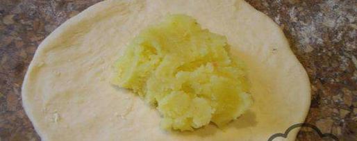 Шаг 4: чебуреков с картошкой