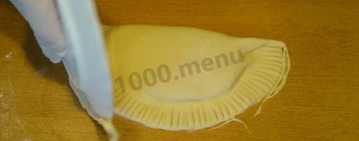 Шаг 7: чебуреков с мясным фаршем