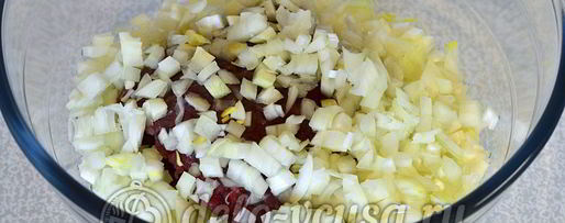 Шаг 4: чебуреков с мясом и сыром