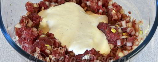 Шаг 6: чебуреков с мясом и сыром