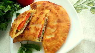 Рецепт Чебуреков с сюрпризом