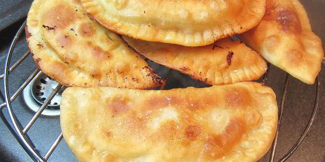 Рецепт чебуреков сочных по-домашнему