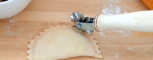 Шаг 5: мини-чебуреков