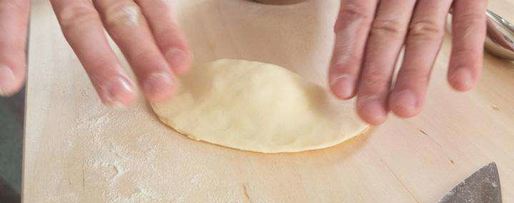 Шаг 4: мясных чебуреков