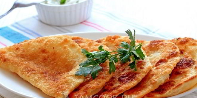Рецепт постных чебуреков с картошкой