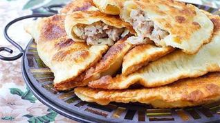 Рецепт Сочных чебуреков с мясом