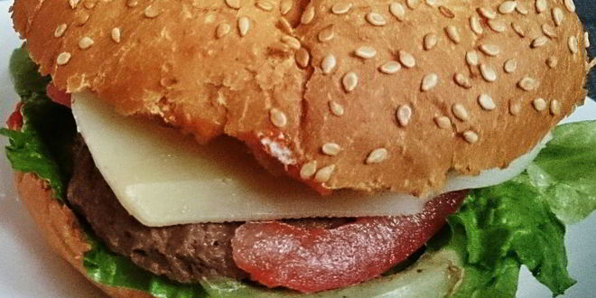 Рецепт чизбургера с телячьей котлетой гриль