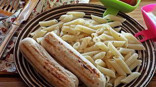 Рецепт Домашних сосисок из индейки