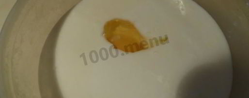 Шаг 1: домашнего сыра с зеленью