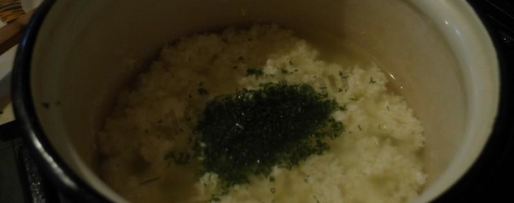 Шаг 4: домашнего сыра с зеленью