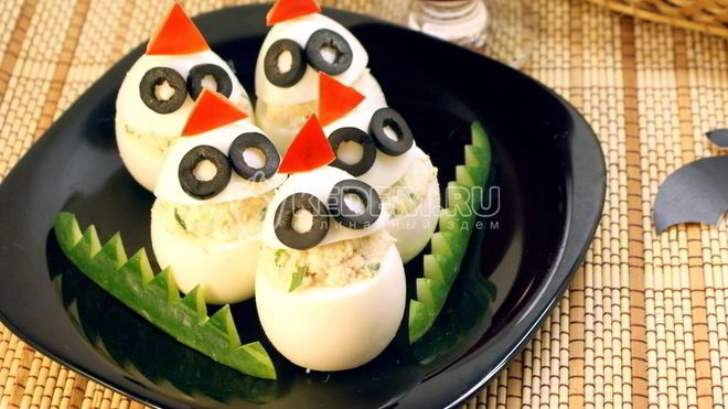 Рецепт Фаршированных яиц Привидения