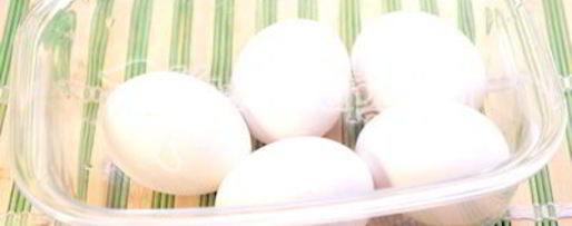 Шаг 3: фаршированных яиц привидения