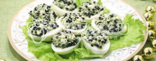 Шаг 7: фаршированных яиц с икорно-горчичной начинкой