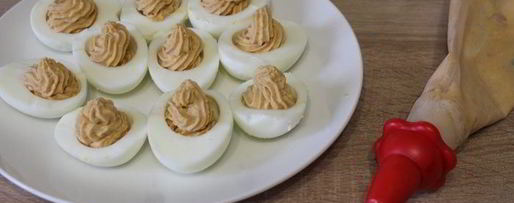 Шаг 6: фаршированных яиц с паштетом из индейки