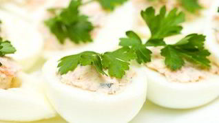 Рецепт Фаршированных яиц с пикантной начинкой