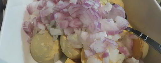 Шаг 5: фаршированных яиц с тунцом