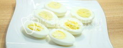 Шаг 2: фаршированных яиц зимняя закуска