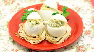 Рецепт Яиц фаршированных Гнездышки