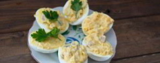 Шаг 3: яиц, фаршированных сельдью