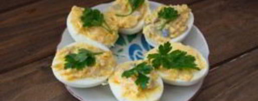 Шаг 4: яиц, фаршированных сельдью