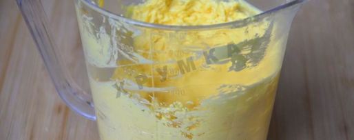 Шаг 4: закуски яйца фаршированные зеленью с твердым сыром