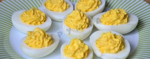 Шаг 5: закуски яйца фаршированные зеленью с твердым сыром