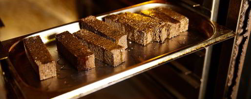 Шаг 2: чесночных гренков