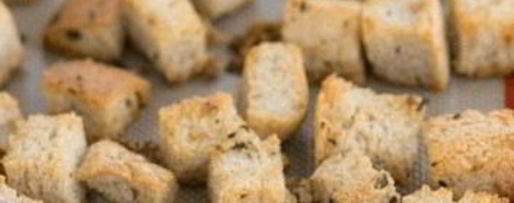 Шаг 3: гренков из белого хлеба в духовке