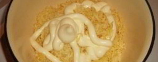 Шаг 4: гренков из черного хлеба с сыром