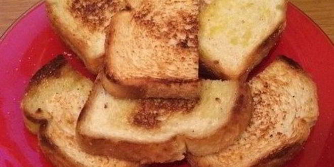 Рецепт гренков с чесноком и солью