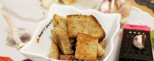 Шаг 9: гренков с чесноком в духовке