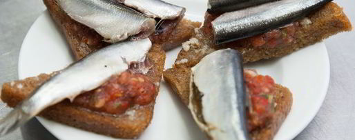 Шаг 5: гренков с килькой