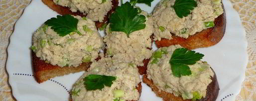 Шаг 8: гренков с курицей и чесноком