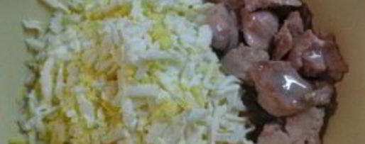 Шаг 2: гренков с печенью трески