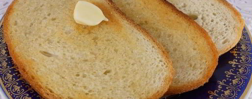 Шаг 1: гренков с помидорами, оливками и фетой