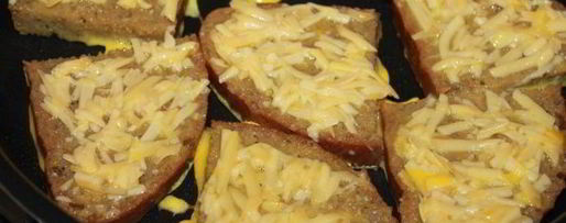 Шаг 6: гренков с сыром и чесноком